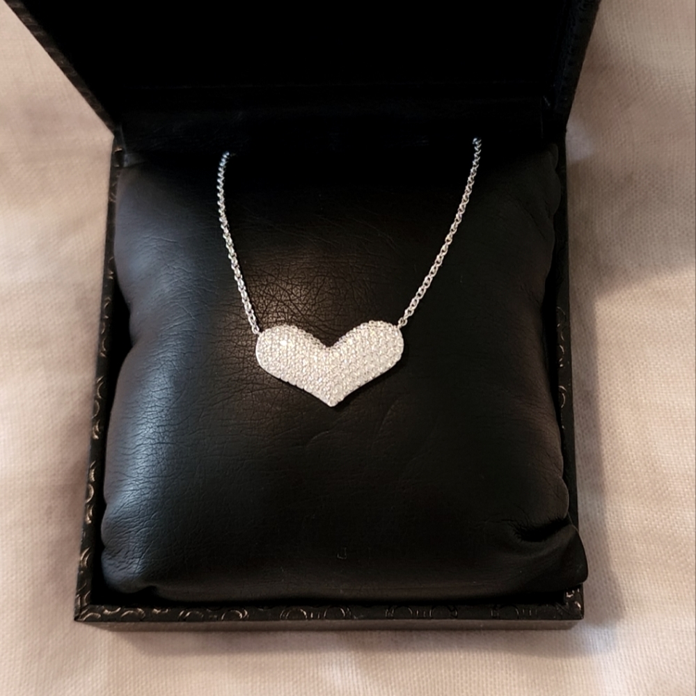 Lafonn Heart Necklace - Picture 4 of 10